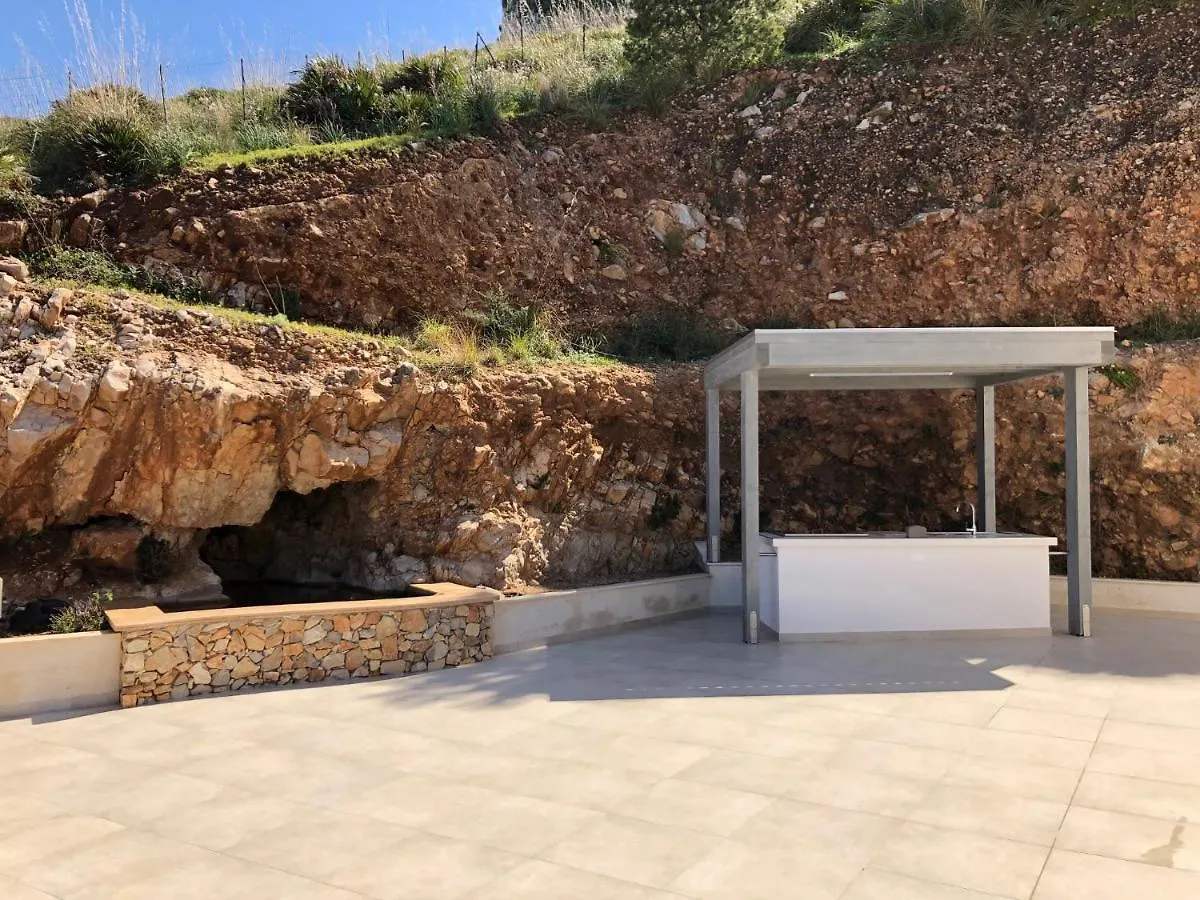Villa Mirascopello Castellammare del Golfo 0*,